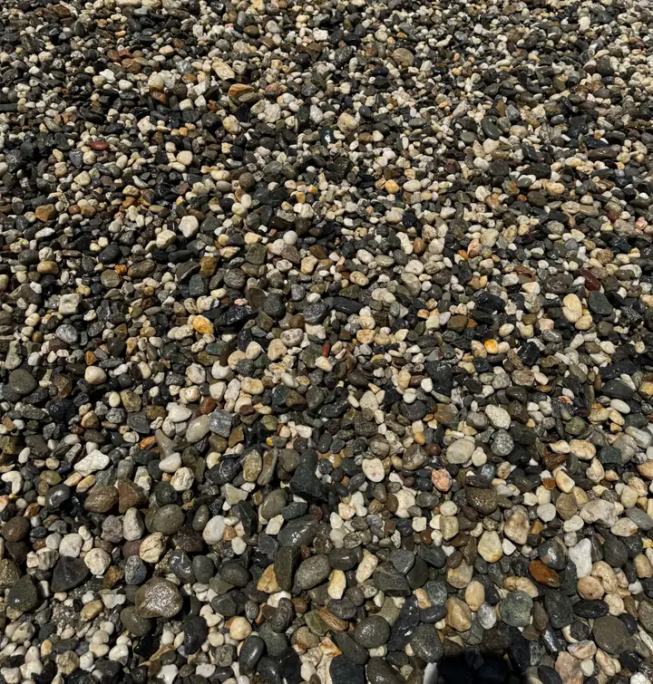 1 1/2 Salt & Pepper at North State Landscape Materials