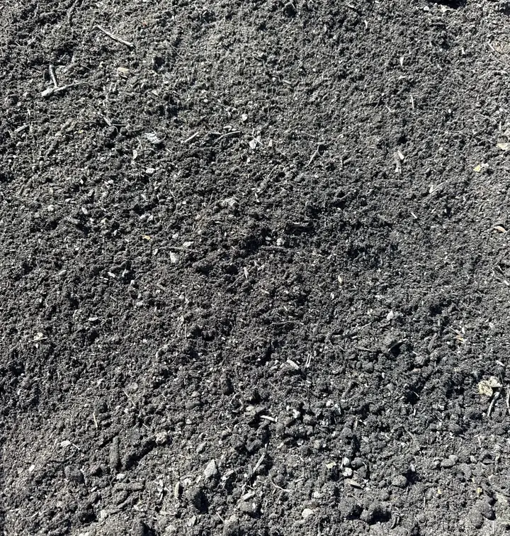 Doc's premium garden soil