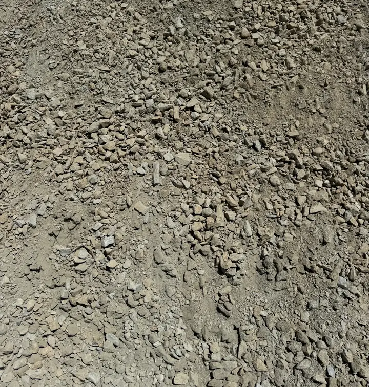Roadbase CL 2 — bulk landscape material at the yard